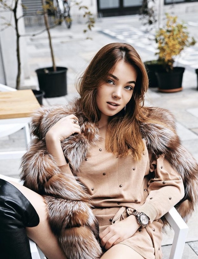 🎥 АЛЕВТИНА привлекальеная девушка из Черноголовки цена от 7000 руб