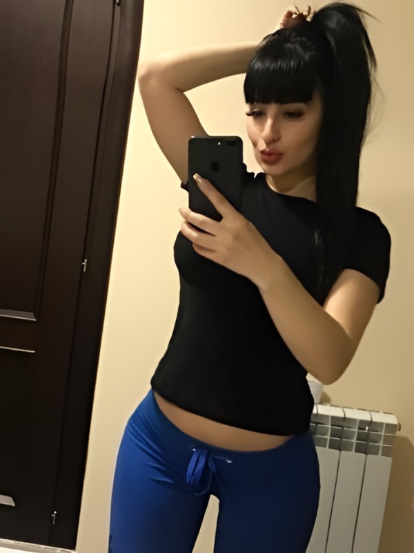 Милана привлекательная девушка из Черноголовки цена от 2000 руб