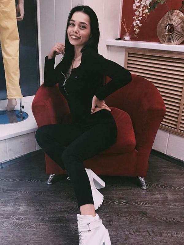 🎥 Оксана привлекательная девушка из Черноголовки цена от 5000 руб